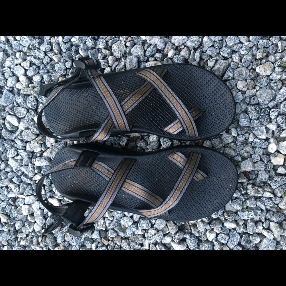 EUC men's Chaco's